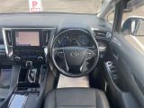 アルファード ハイブリッド 2.5 SR Cパッケージ E-Four 4WD サンルーフ