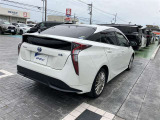 全国のトヨタディーラーにて保証が受けられるロングラン保証が1年間無料でつきます。別途費用にて3年間に延長できます。