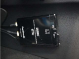 【ETC車載器】高速道路のご利用時にとても便利なETC車載器。セットアップ(費用別途)後にお渡ししとなります。