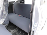 納車の前にはエンジンオイル、オイルエレメント、エアクリーナー、クーラント、バッテリー、ワイパーゴムのチェックまたは交換を行います!