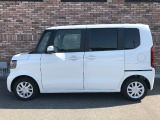 オプションになりますが、ボディーコーティングもご用意しております。新車の輝きに近づき、洗車などのお手入れも楽になりますよ。
