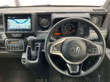 運転のしやすい配置でドライバーの負担を軽減します!