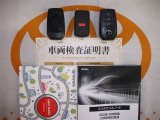 スマートキー&エンジンスターター付。取扱説明書とメンテナンスノートもあります☆品質評価シート付いてます!トヨタ認定中古車ライト!!