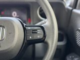 ハンドル右側スイッチは、ホンダセンシングの機能の一つ、「アダプティブクルーズコントロール」です。