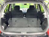 後席を格納すると、これだけの広さが!シーンに合わせたシートアレンジで、大きな荷物も積むことが出来ます♪