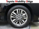 機能、デザイン性に優れている純正アルミホイール!