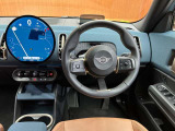 ◆LIBERALAは、輸入車選びの新たなスタイルを提案するインポート・セレクト・ブランドです。オーナー様となる方がクルマから直接感じる感性を第一にした、最良の一台との出会いをコーディネートいたします。