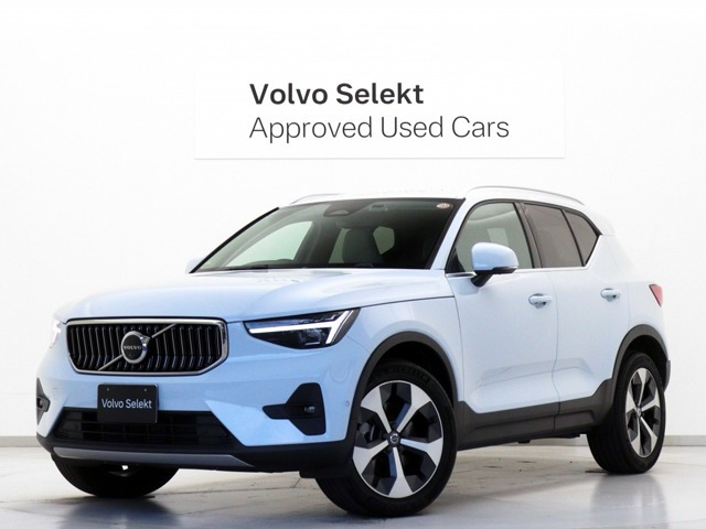 XC40 ウルトラ B4 AWD 4WD