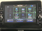 高性能で使いやすい日産純正ナビゲーションです。フルセグTVも鑑賞出来るしBluetooth機能付なのでお手持ちの携帯電話でハンドフリー通話も出来ます。