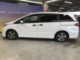エンジンルーム、室内、クリーニング済みです。厳選したお車を屋内展示場にて展示中☆車両品質には自信がございます!ぜひ一度ご来店ください!!