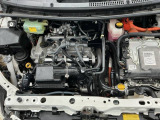 技術が詰まったエンジンルームもご覧の通りピカピカにクリーニング済みです。