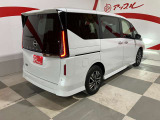 【納車前整備】安心してお乗り頂くために、ご納車前に、認証または指定工場にて法令12ヶ月点検整備を実施します。