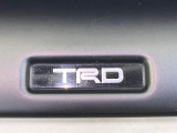 【TRDエアロ】人気のTRDエアロを装備!クルマの外観がよりスタイリッシュになり、街中で存在感あふれる1台に♪将来買い替える時にもリセールに影響しやすく、価値ある人気の装備です!