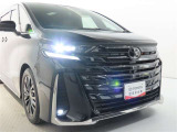高輝度で点灯速度が速く、しかも消費電力の少ないLEDヘッドライトが装備されています!LEDの明るい光が走行中の視界の確保をサポートして、夜のドライブがより楽しく安全に運転できます♪