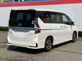 セレナ 1.2 e-POWER ハイウェイスターV 