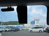 ドライブレコーダー装備で安全運転を助けます