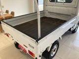JAF・自動車保険もお任せ下さい。損害保険募集人資格を持ったスタッフが、お客様に合ったプランをご提案させていただきます。