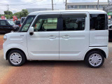 カープレシャスではご納車後もお客様に安心しておクルマにお乗り頂くため、【2か月又は2,000km】の保証をお付けしております!当社は保証金額をお支払い総額に含ませていただいております!