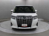 フロント廻りです。