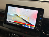 バックギアに入れるだけで自動でリヤカメラに切り替わります!車庫入れやバックが苦手な方にオススメ!