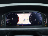 8. 下取り現在お乗りのお車は、メーカーや車種を問わず、下取りさせていただきます。