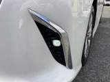 【フォグランプ】豪雨や霧が発生した時に視界を確保したり、対向車に自分の存在をアピールする役割もあります。