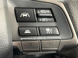 【全車速追従機能付クルーズコントロール】高速道路での長距離走行が楽に!!自動で速度を保つクルーズコントロールが、衝突軽減システムと連携し、前方の車両を感知して車間を保つように速度調節してくれます!!