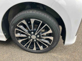 安全安心な走行のために、納車前には小さなクルマを知り尽くしたエキスパートが基本性能に関わる機能や状態を徹底的に点検しています。