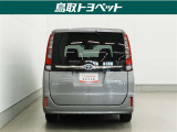 TOYOTA認定中古車とは 【1】まるごとクリーニング【2】車両検査証明書【3】ロングラン保証 この『3つの安心』をセットにした中古車のブランドになります。