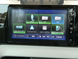 日産純正ディスプレイオーディオを装備!Apple CarPlayやAndroidAutoをお使い頂くとディスプレイオーディオにGoogleマップを表示する事が出来ます。