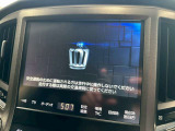 【純正SDナビ】FM&AMを聴くことは勿論のこと!!CD&DVD再生可能で地デジTVの視聴も可能な多機能ナビでドライブも快適ですよ☆