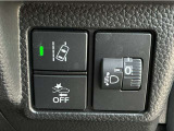 先進の安全運転支援システムHonda SENSINGです!●衝突軽減ブレーキ ●歩行者事故低減ステアリング●ACC●車線維持支援システム●路外逸脱抑制機能●誤発進抑制機能●先行車発進お知らせ機能