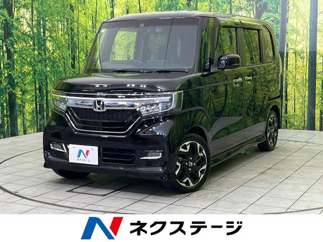 ホンダ N-BOXカスタム 
