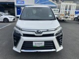 ご契約後はしっかり、法定点検または、車検整備を行います。オイル交換、オイルエレメントや消耗品のチェック、必要であれば交換して納車いたします。その際の整備記録は納車時にお渡しいたします!
