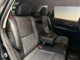 車内もキレイで嫌な臭いもありません☆気になる方は内装のスチームクリーナーも施工可能です♪