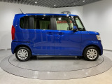 弊社は車両販売価格に、整備代金が含まれております。納車時までにホンダの整備士がしっかりと点検整備をさせていただいておりますので、安心してお買い求めいただけます。
