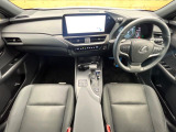 UX 250h バージョンL 
