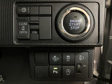 キーの差し込みが不要なプッシュボタンスタートです!その他のスイッチ類も集約されていて扱いやすいですよ♪