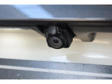 バックカメラ(後方の見えにくい部分や駐車時にとっても便利です!車を大事にされる方には、必須アイテムです!)