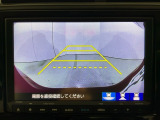 リアカメラ付で、後方をナビ画面で確認。車庫入れも安心です。もちろん、バックギアと連動しています。