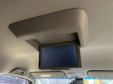 【純正フリップダウンモニター】付き☆後部座席に座りながら大画面でTVやDVDをお楽しみいただけます♪