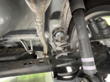 お車を安心してお乗りいただく為には、足回りの定期点検が欠かせません。サービスサポート(有償保証)では無料点検もご提供しており、安心のカーライフをお過ごしいただけるサポート体制が整っています。