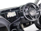 ★使いやすさや安全性を追求したステアリング周り!高級車ゆえにスイッチ類が多いのも特徴ですね!考え尽くされた配置ですぐに使いこなす事が出来ますのでご安心下さい!是非、体感してみて下さい!!