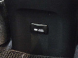 非常時やキャンプなどに役立つAC100Vコンセント付きです。