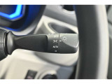 オートライトがついております。最近はハイビームの切り替えも可能です。