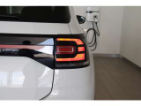 LEDテールランプの為、後続車からの視認性を高めています。