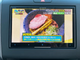TV付きの車となっております。送迎時の待ち時間などとてもお役に立ちます。
