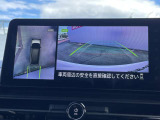 アラウンドビューモニター付きで車庫入れも楽々!