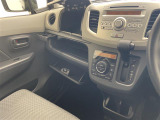 【オートエアコン】車内温度を感知して自動で温度調整をしてくれるのでいつでも快適な車内空間を創り上げます!