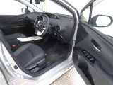【禁煙車の定義】当店の定義・・・☆タバコ臭くない事☆コゲがない事☆灰皿等の喫煙器具が未使用の事 以上3項目をクリアした場合【禁煙車】と表示します。(現状を表しています。過去の事は、断定できません。)
